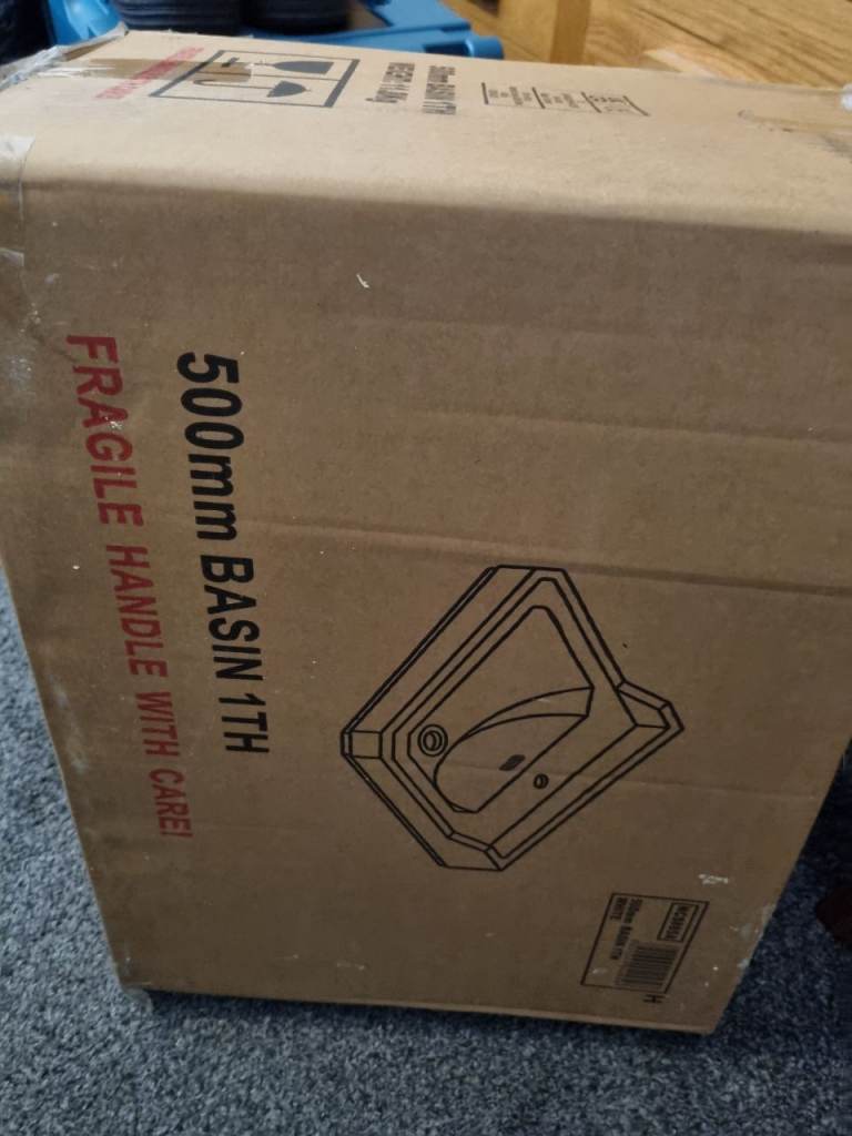 New boxed square sink 500mm white