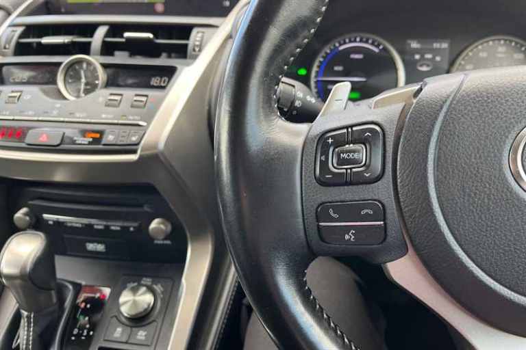 2020 Lexus NX 300h 2.5 Takumi 5dr CVT [Pan roof] ESTATE PETROL/ELECTRIC Automatic