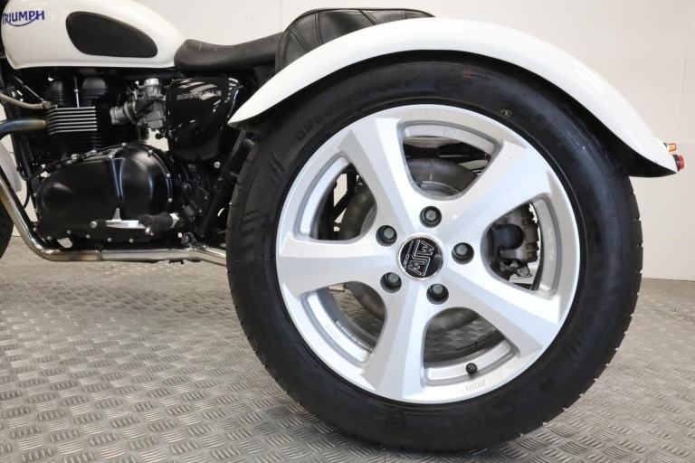 TRIUMPH BONNEVILLE CASARVA IRS TRIKE 