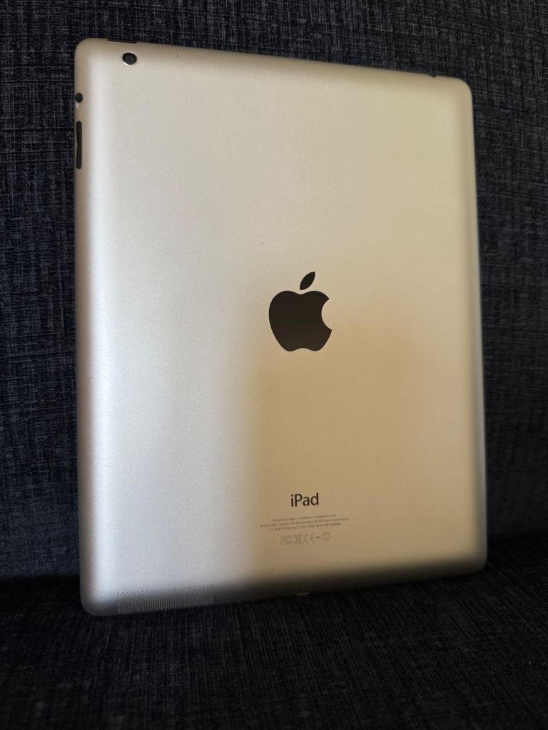 iPad (Gen 4) 32GB