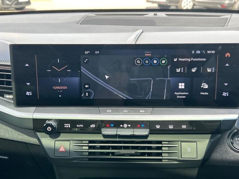  Vauxhall Grandland Electric 73kwh Ultimate Suv 5dr Electric Auto 213 Ps