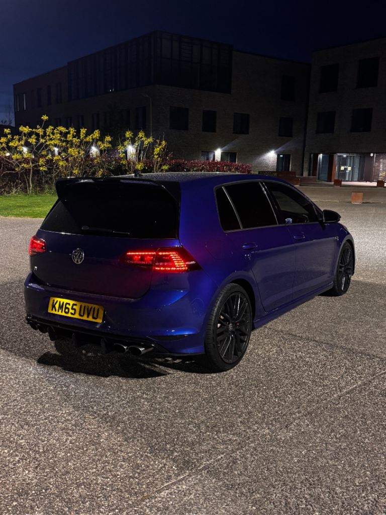 2015 Volkswagen Golf R 