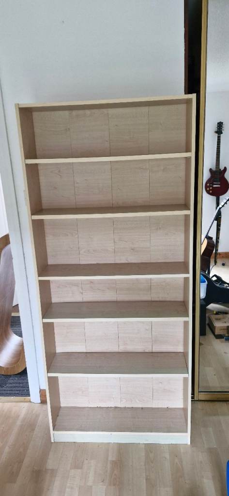 Tall Wooden Bookcase with 6 Shelves – Good condition