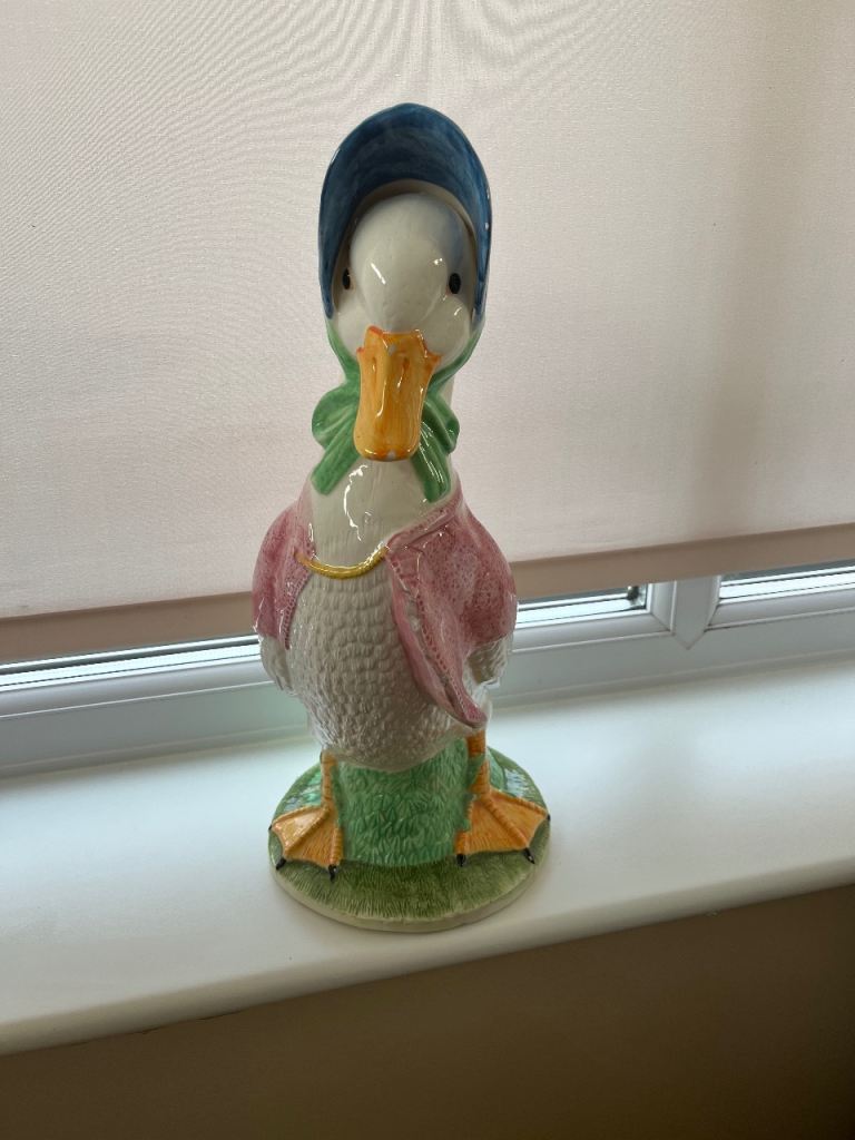 Jemima Puddle-Duck 44cm tall