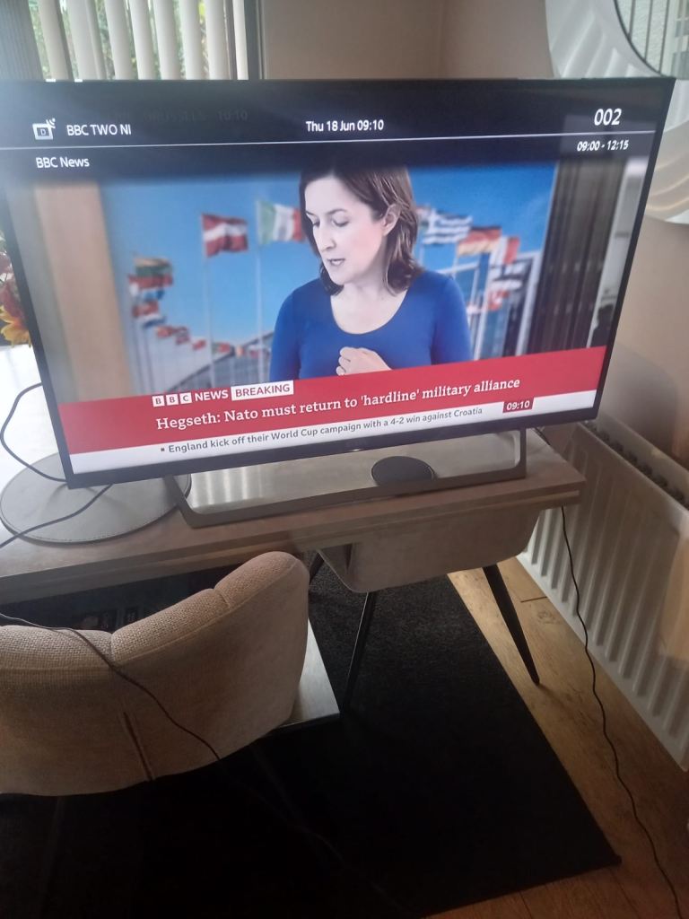 Sony 40in smart tv