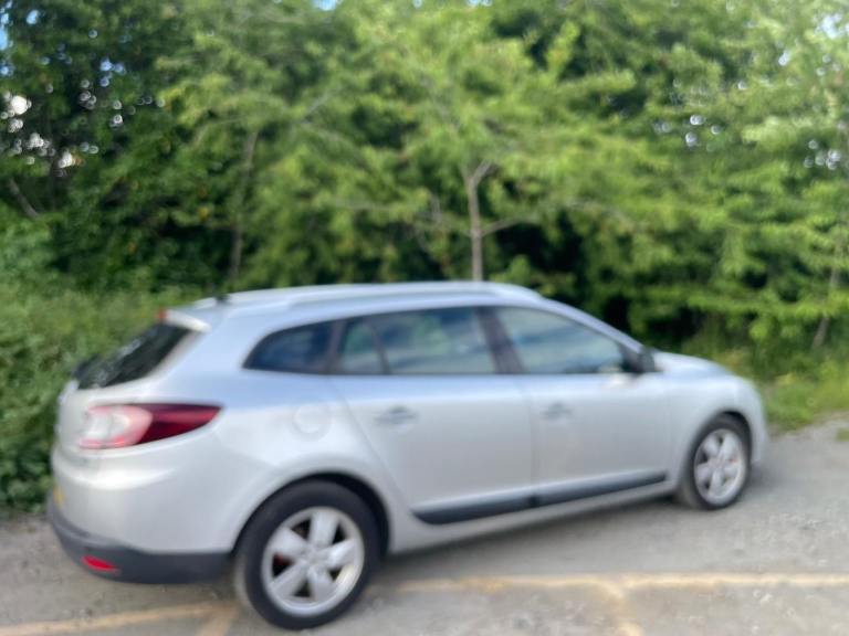 RENAULT MEGANE 1.5 DCI DYNAMIQUE TOM TOM 10 REG 5 DOOR ESTATE MOT MAY 2027 TAX £35 SERVICE HISTORY