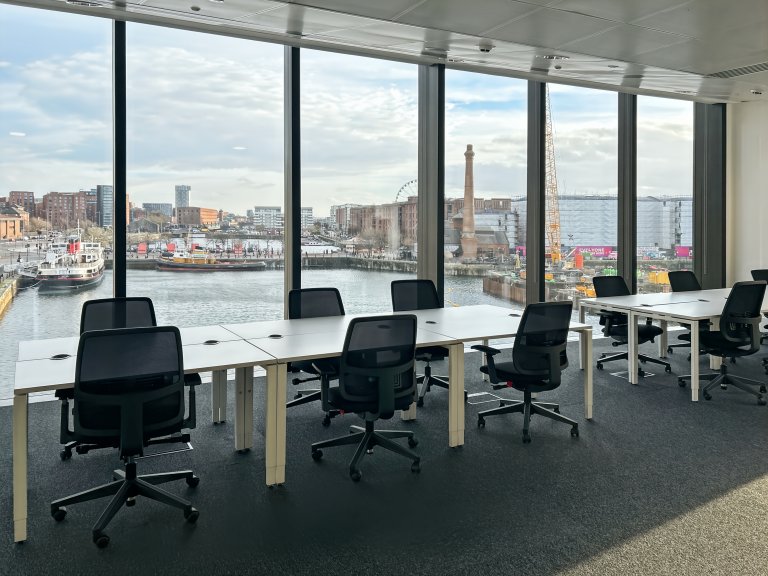 Liverpool - L31BP \ Flexible Office Space for Up to 10 Workstations