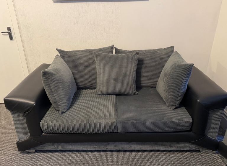 3 seater and 2 Seater Set Sofa - NEED GONE BY TOMORROW 