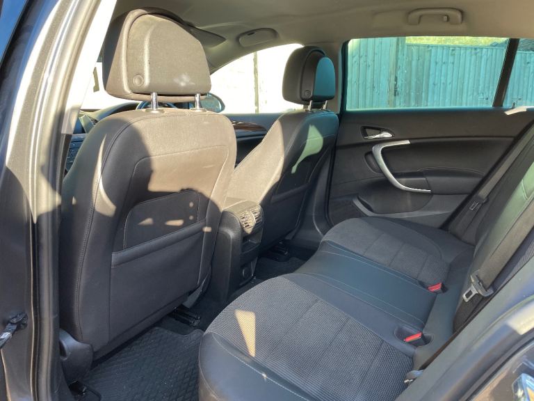 Vauxhall, INSIGNIA, Estate, 2011, Other, 1956 (cc), 5 doors