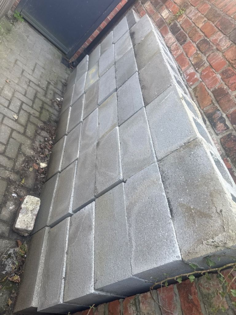 Breeze blocks