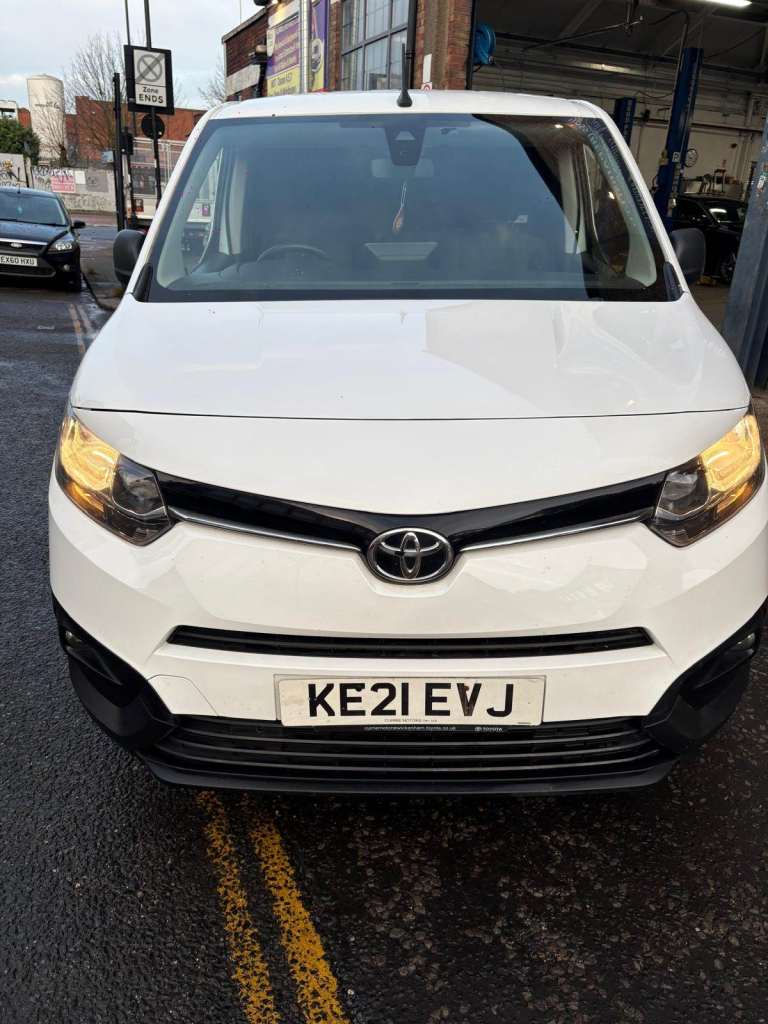 Toyota, PROACE CITY, Panel Van, 2021, Manual, 1499 (cc)
