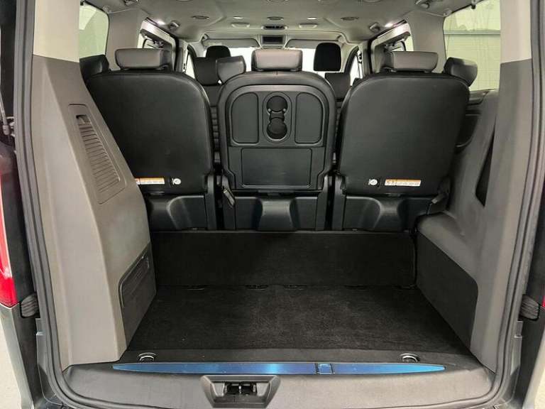 2022 Ford Tourneo Custom 2.0 EcoBlue Hybrid 185ps L/R 8 Seater Titanium X MPV DIESEL Manual