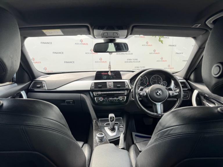 2017 BMW 3 Series 3.0 330d M Sport Auto xDrive Euro 6 (s/s) 4dr SALOON Diesel Automatic