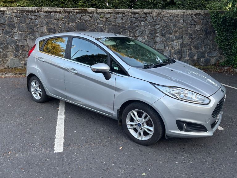Ford, FIESTA, Hatchback, 2015, Manual, 1498 (cc), 5 doors
