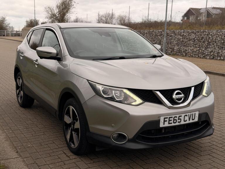 2015 Nissan Qashqai 1.2 DiG-T N-Tec 5dr Xtronic HATCHBACK PETROL Automatic