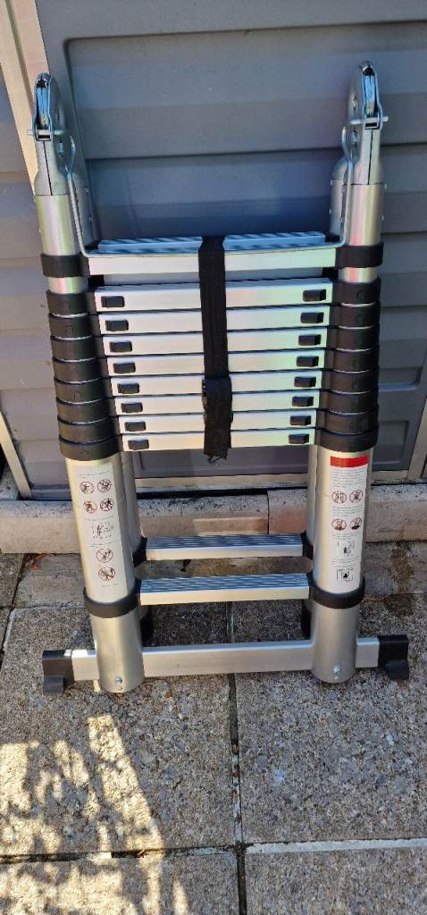 Telescopic Aluminium Ladder Foldable Portable 150kg Silver/Black