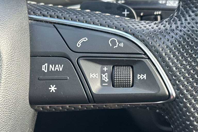 2018 Audi Q5 40 TDI Quattro S Line 5dr S Tronic ESTATE DIESEL Automatic