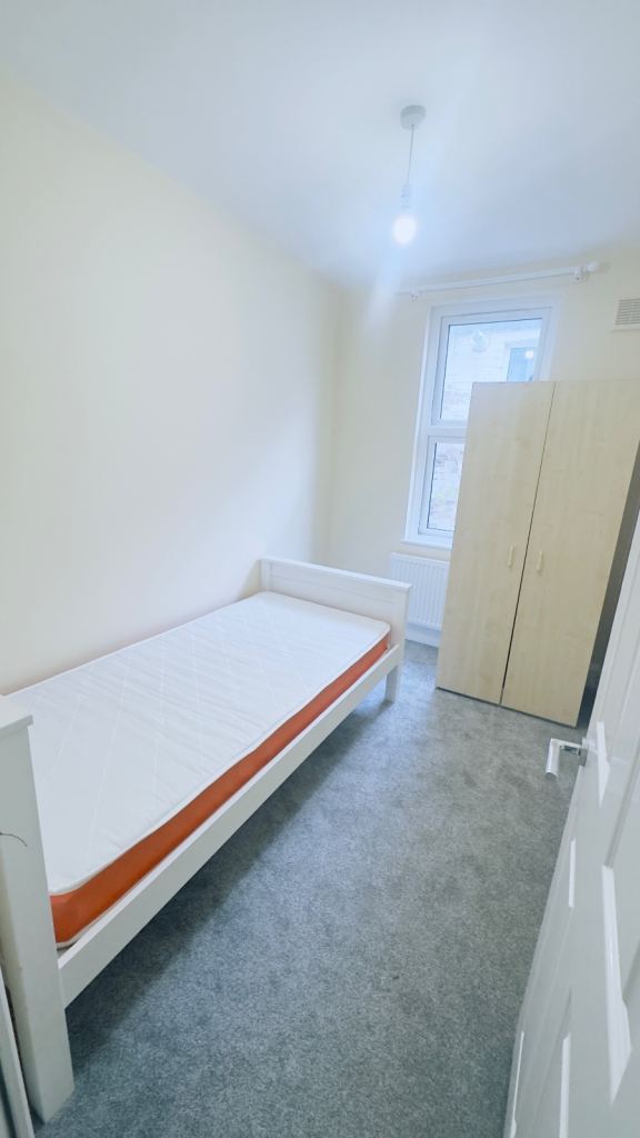 Single Room to Let – £460 pcm – All Bills Included