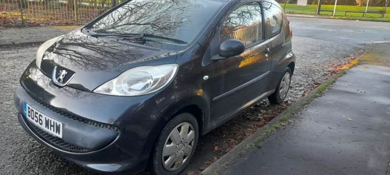 Peugeot 107 . Cheap road tax 