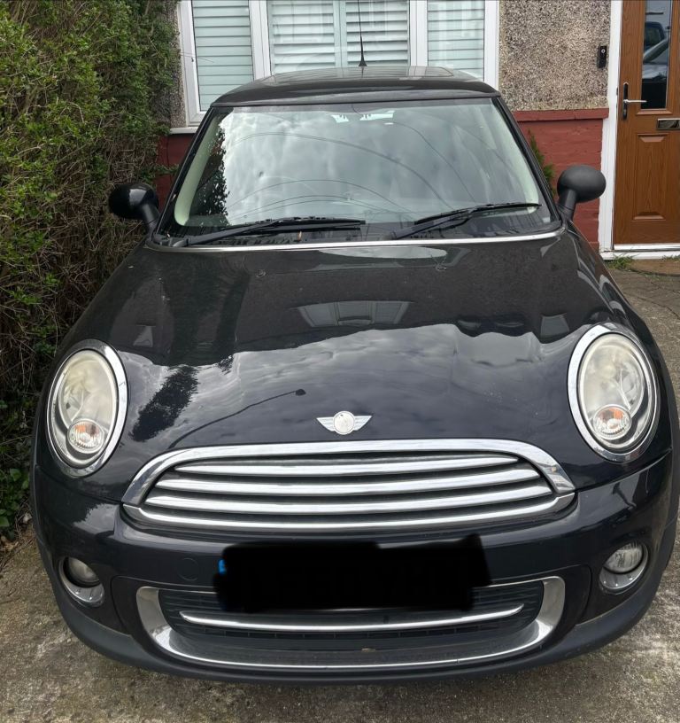 ULEZ Black Mini Cooper 1.4 – Twin Sunroof – Long MOT – Great Runner