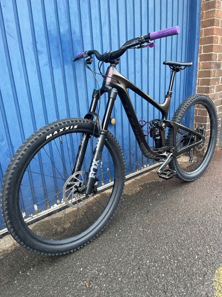 Giant Reign Advance Pro Carbon Full Suspension MTB | in Surrey Quays ...