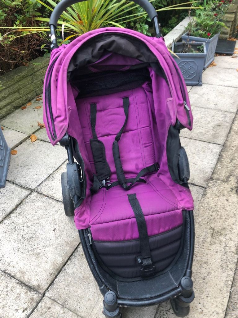 Btitax agile pushchair 