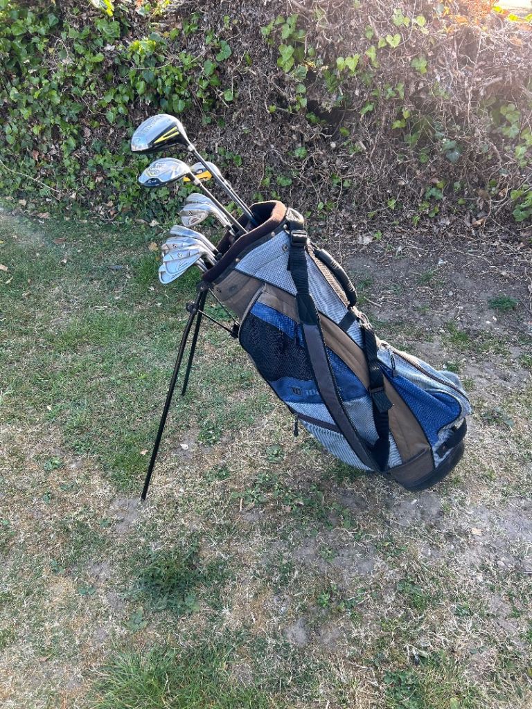 Men’s Golf Clubs Driver Lynx 5 Wood Hybrid Fazer Irons Putter Wilson Bag 