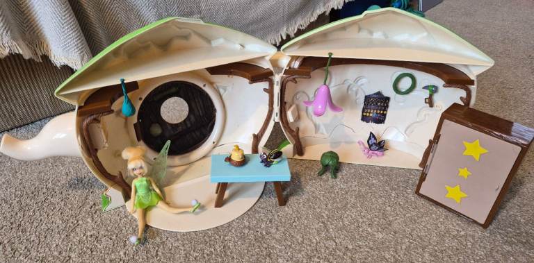 Disney's Tinkerbell Teapot House