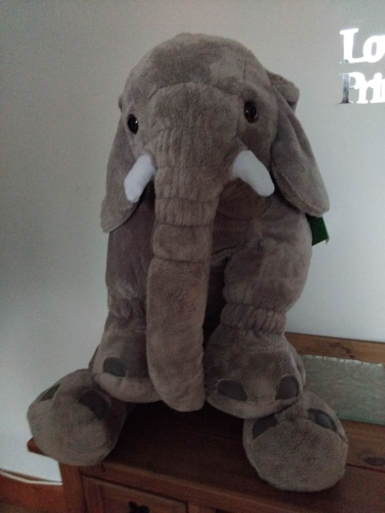 *REDUCED *Large soft toy elephant.Unused.Tag still in place.