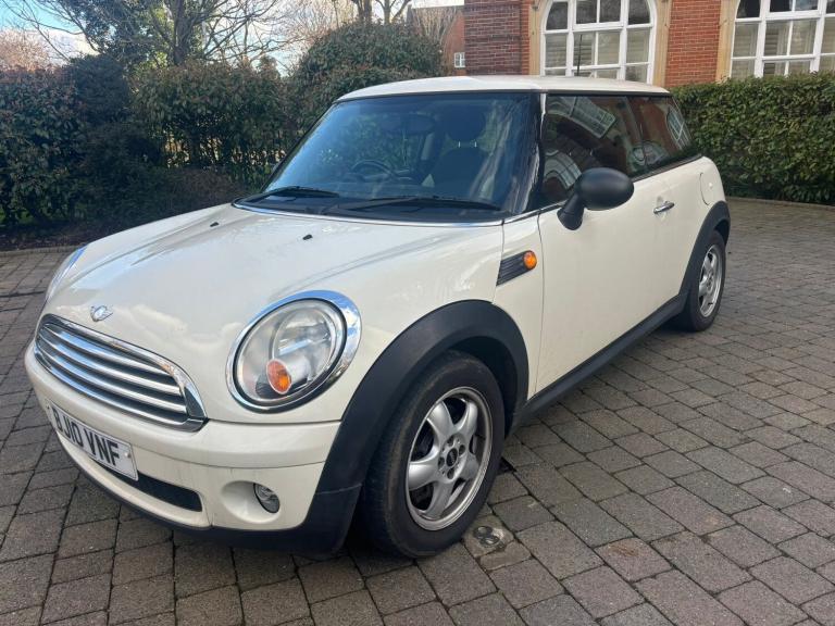 MINI HATCH 1.6 One Hatch 2010