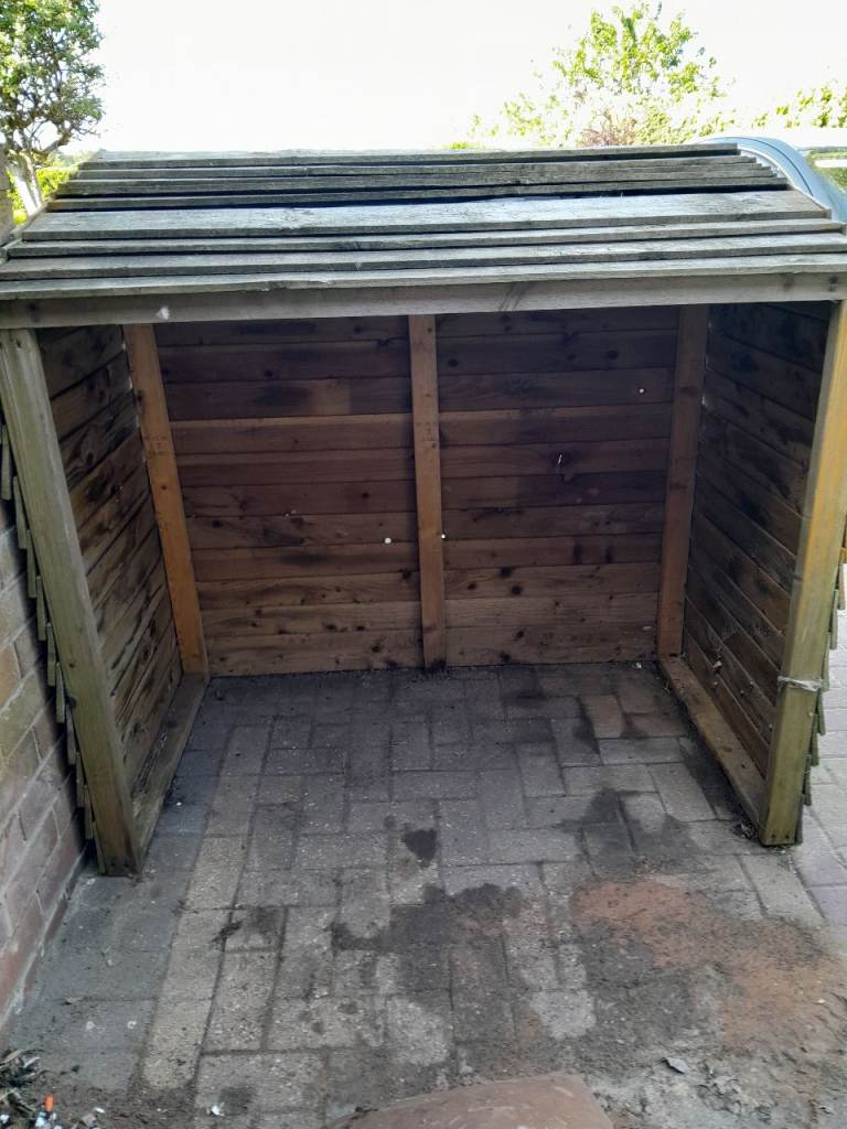 Bin store /log store