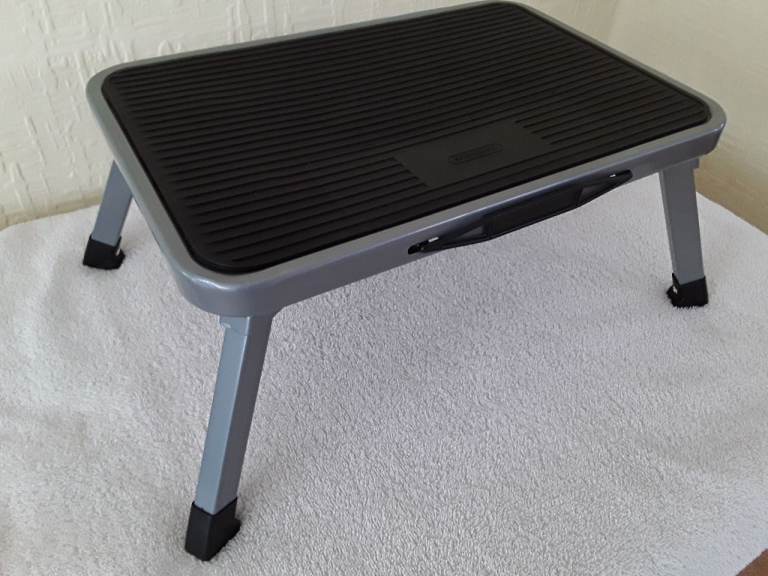 Vonhaus caravan step - unused