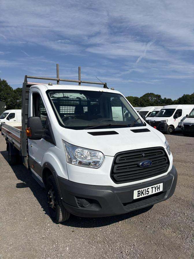 2015 Ford Transit 2.2 TDCi 125ps Heavy Duty Chassis Cab CHASSIS CAB DIESEL Manual