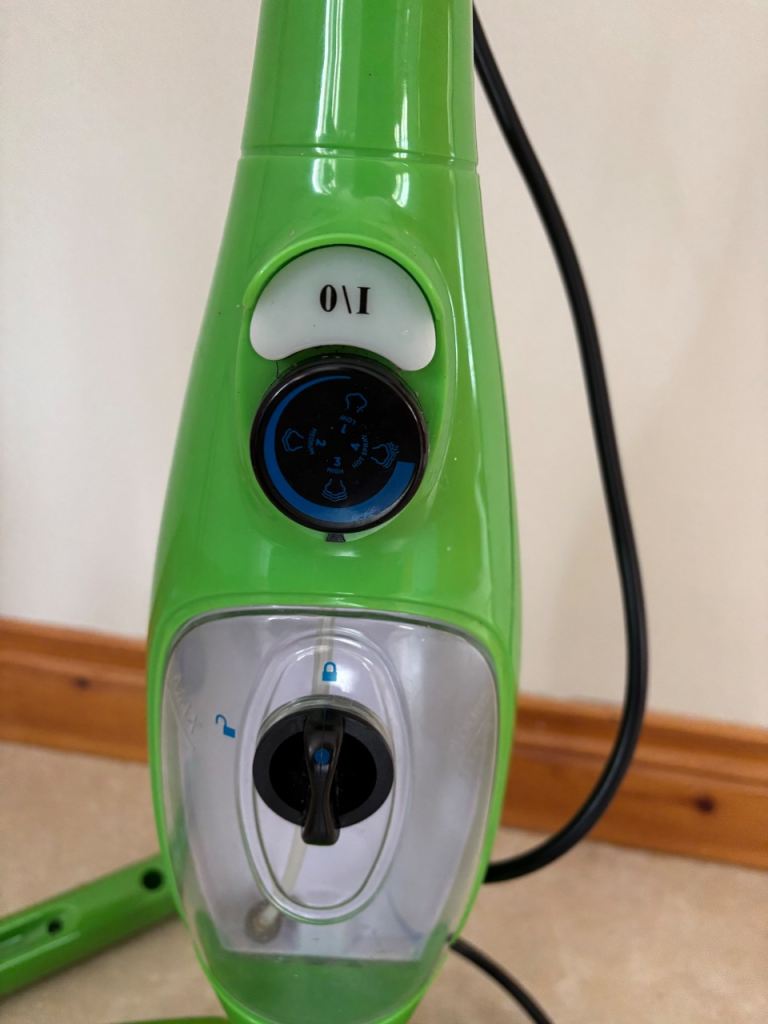H20 x5 Steam Mop / Cleaner 