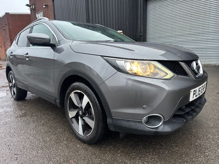 Nissan QASHQAI  2015 1.5 5 doors