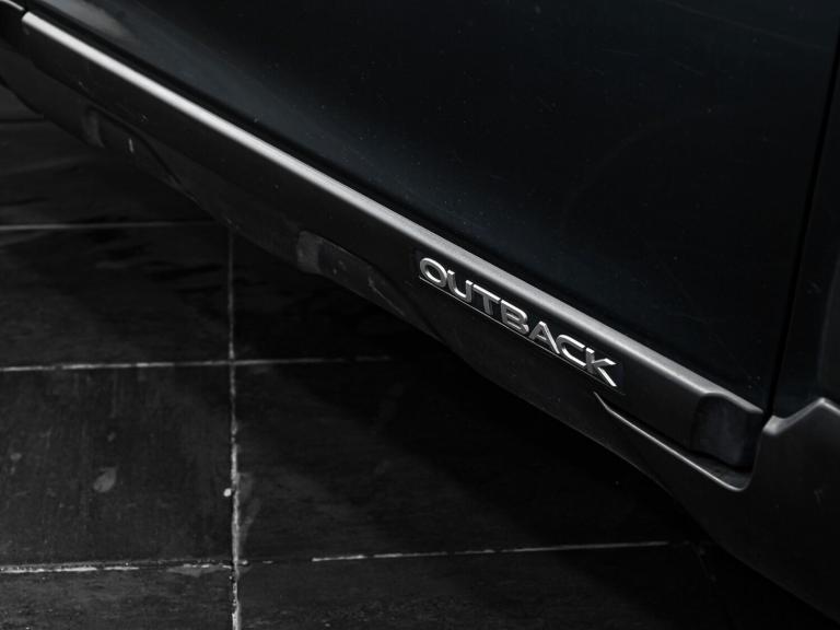 2016 Subaru Outback 2.5i SE Premium 5dr Lineartronic ESTATE PETROL Automatic