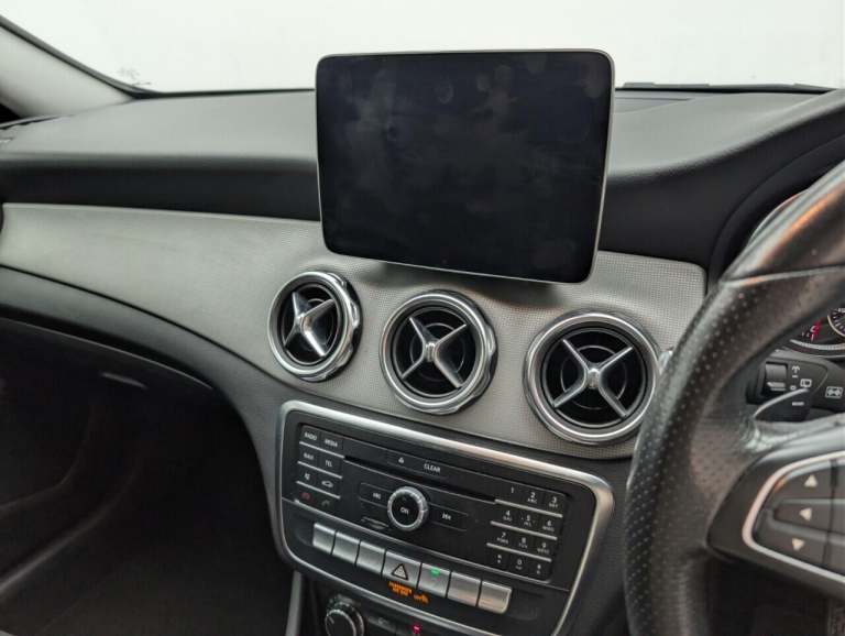 2019 Mercedes-Benz A-Class 1.6 GLA180 Urban Edition SUV 5dr Petrol 7G-DCT Euro 6 (s/s) (122 ps) -...