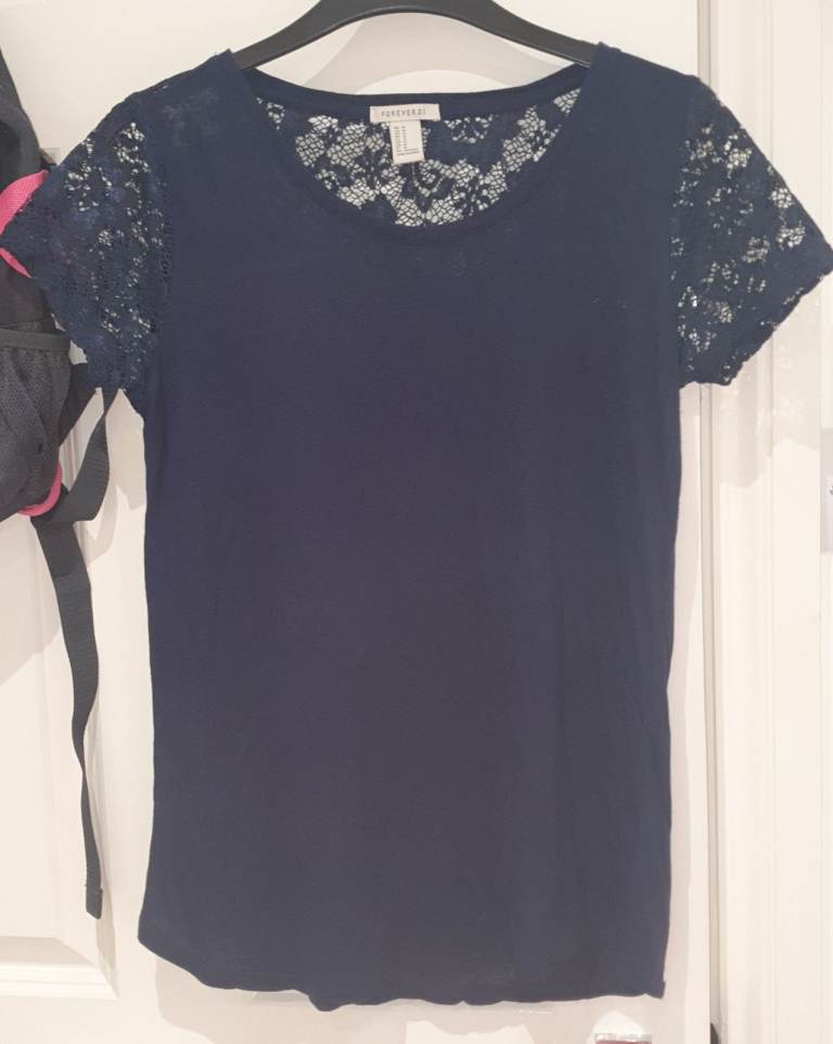 FOREVER 21 Womens Navy Short Sleeved Mesh Net Summer Spring Top T-Shirt Medium