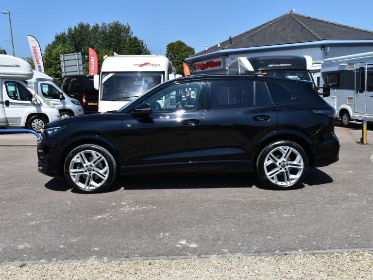 Volkswagen Tiguan 2.0 TDI R-Line SUV 5dr Diesel DSG Euro 6 (s/s) (150... 2024/74