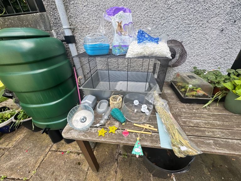 Large Hamster Cage + accessories 