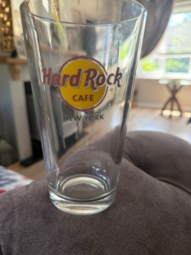 Hard Rock Cafe New York Pint Glass – Good Condition