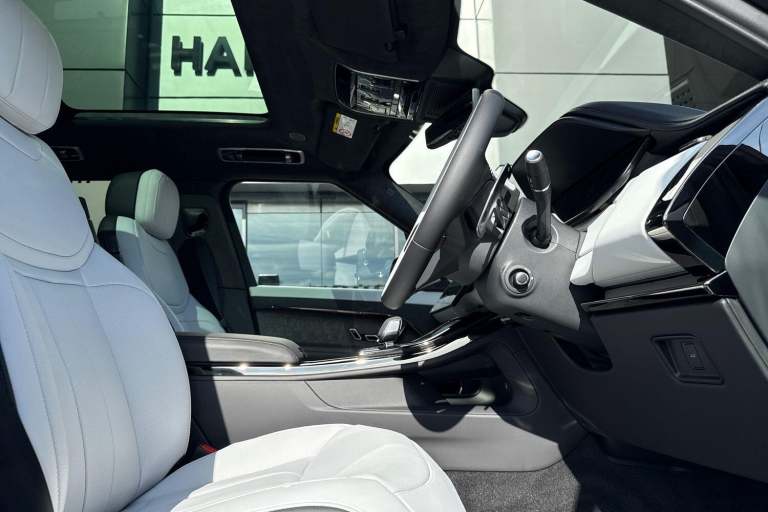 2025 Land Rover Range Rover Sport 3.0 D350 Autobiography 5dr Auto ESTATE DIESEL Automatic