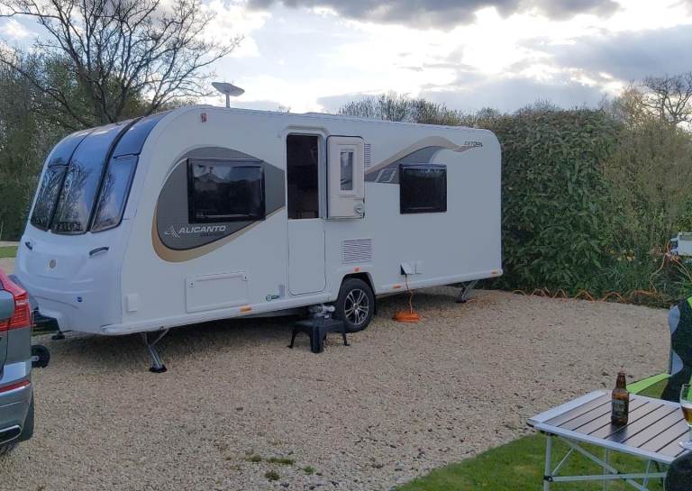 Bailey alicanto Estoril 4 berth caravan.