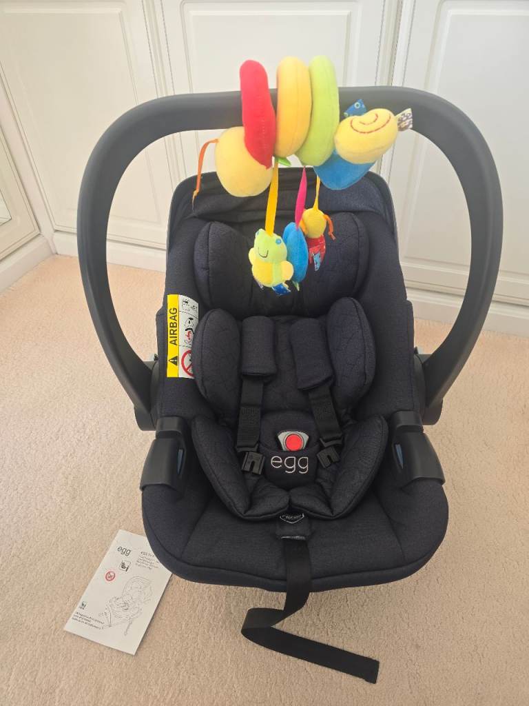 Egg 2 car seat from birth to 15 months