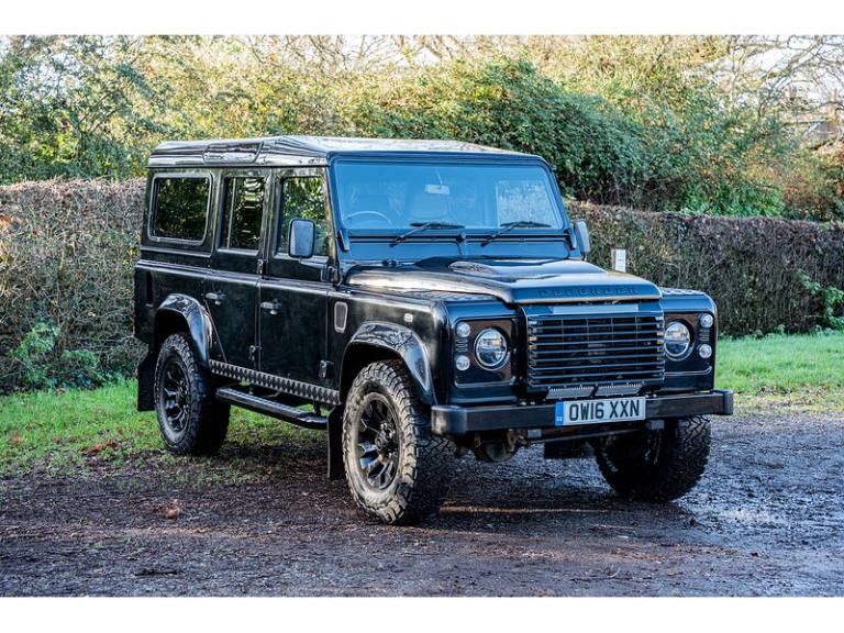 2016 Land Rover Defender 110 TDCI Landmark Station Wagon Diesel Manual