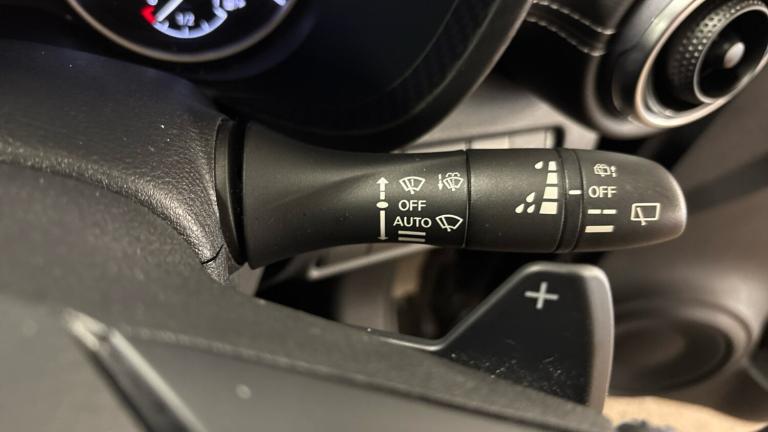 2022 Nissan Juke 1.0 DiG-T 114 N-Connecta 5dr DCT Petrol Hatchback Hatchback Petrol Automatic