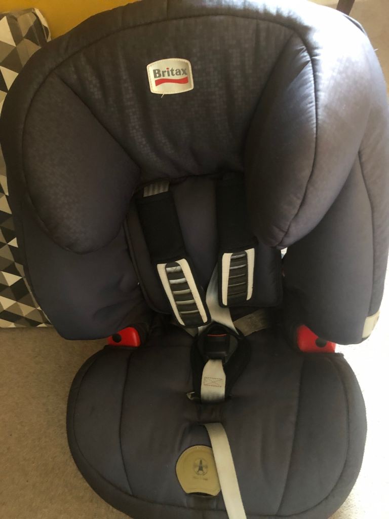 Child’s car seat 