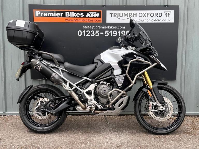 2023/73 Triumph Tiger 1200 Rally Explorer Motorcycle 