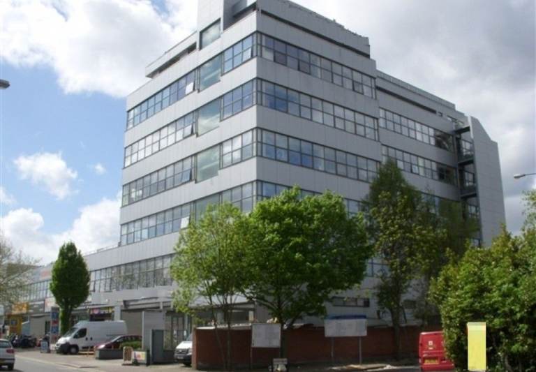 Medium Office Spaces to Rent In Park Royal NW10