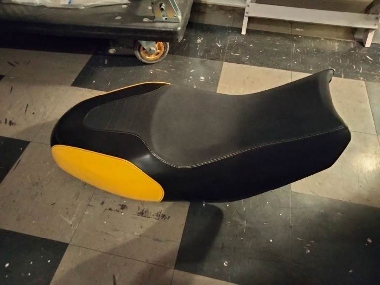 Ducati scrambler 800 full throttle seat 